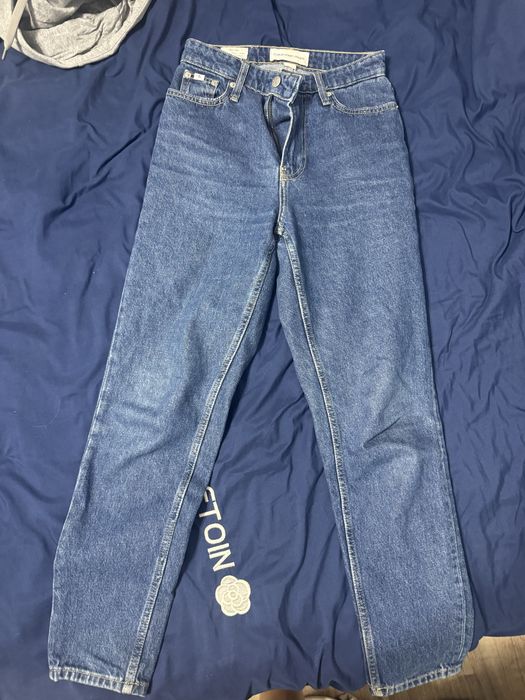 Продам джинсы  calvin klein