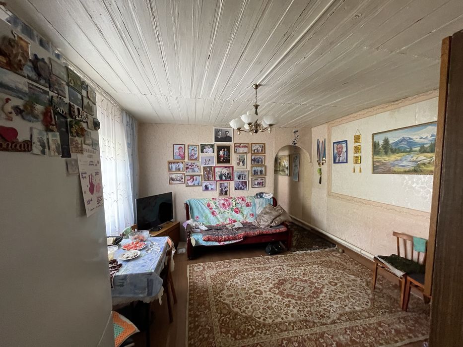 Продам 7 соток в городе — дом + недострой под ваши идеи