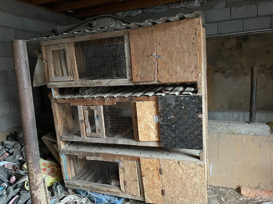 Клеткалар сатам үш етаж