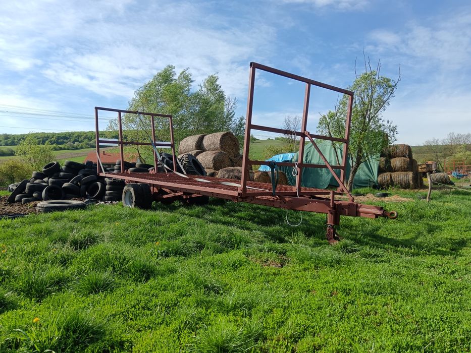 Trailer de baloti remorca de baloti