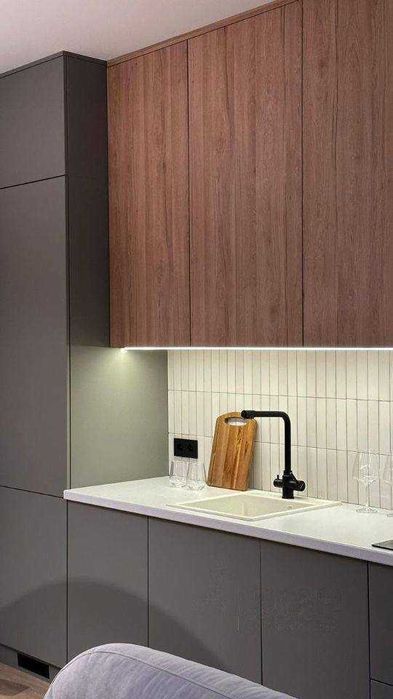 Стильная минималистичная 2х комнатная квартира в центре Айбек