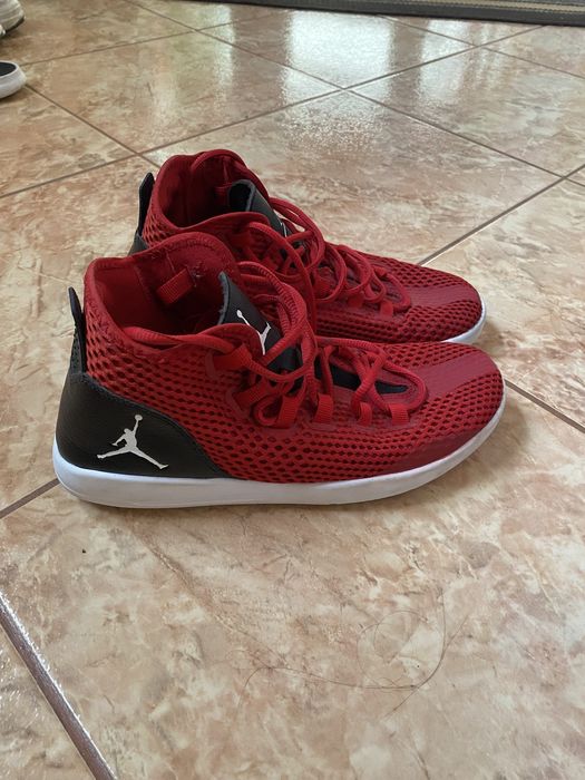 Jordan sneaker marimea 41