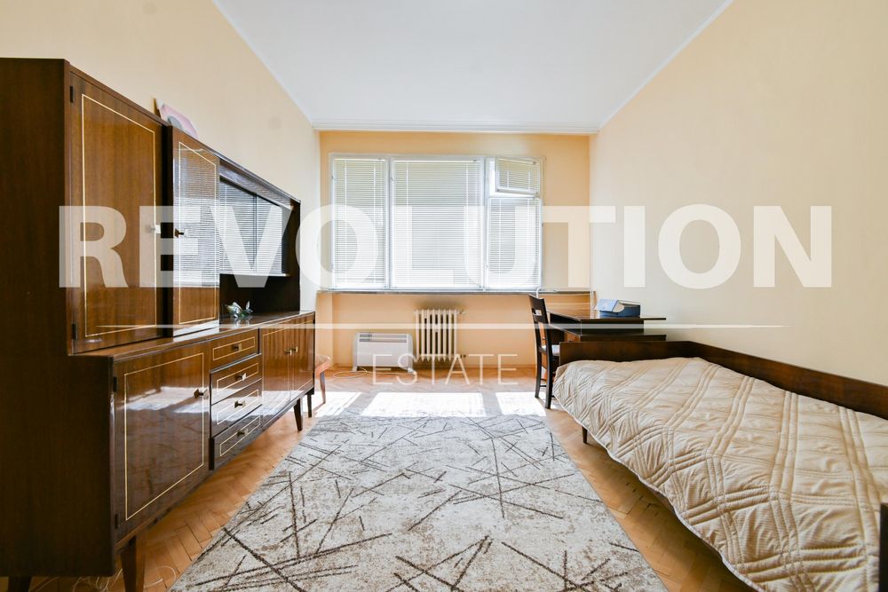 Дава се под наем Двустаен апартамент в София, Център - 70 кв.м за 500 € - Снимка #5