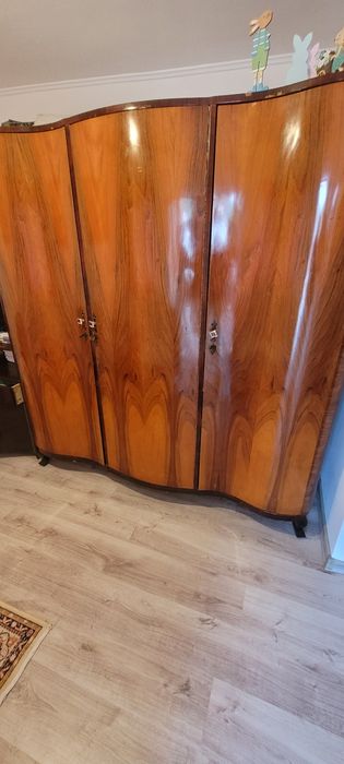 2 Șifoniere furnir nuc