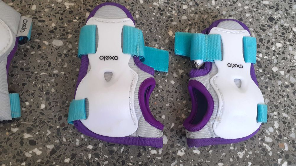 Кънки за момиче от 33 до 37 номер-разтягат се!И к-кт протектори!