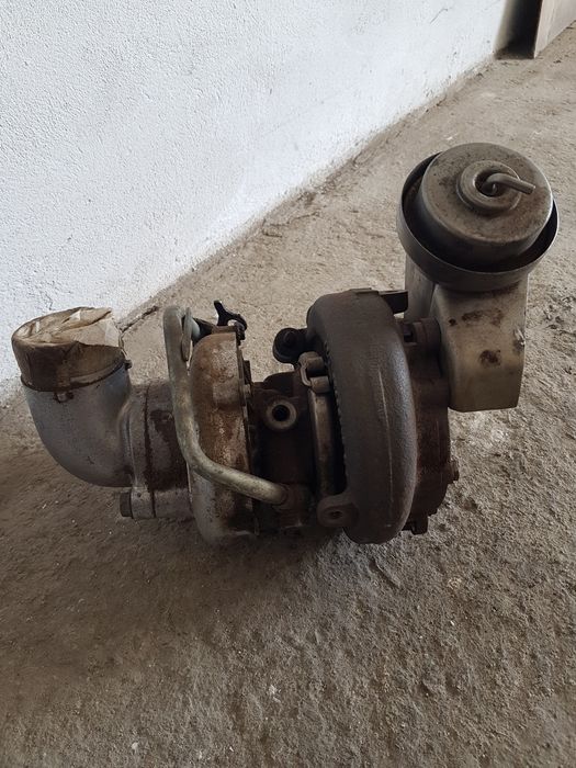 Продавам Двигател, турбина ск.кутия и съединител за Toyota Avensis T25