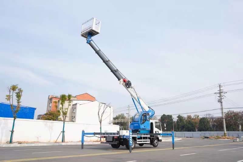 Avtovishka howo 28 metr va 31 metr