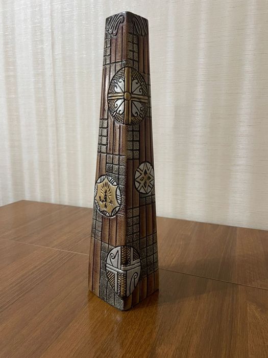 Ваза для цветов декор