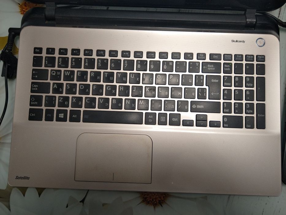 Продавам или бартер 3 лаптопа