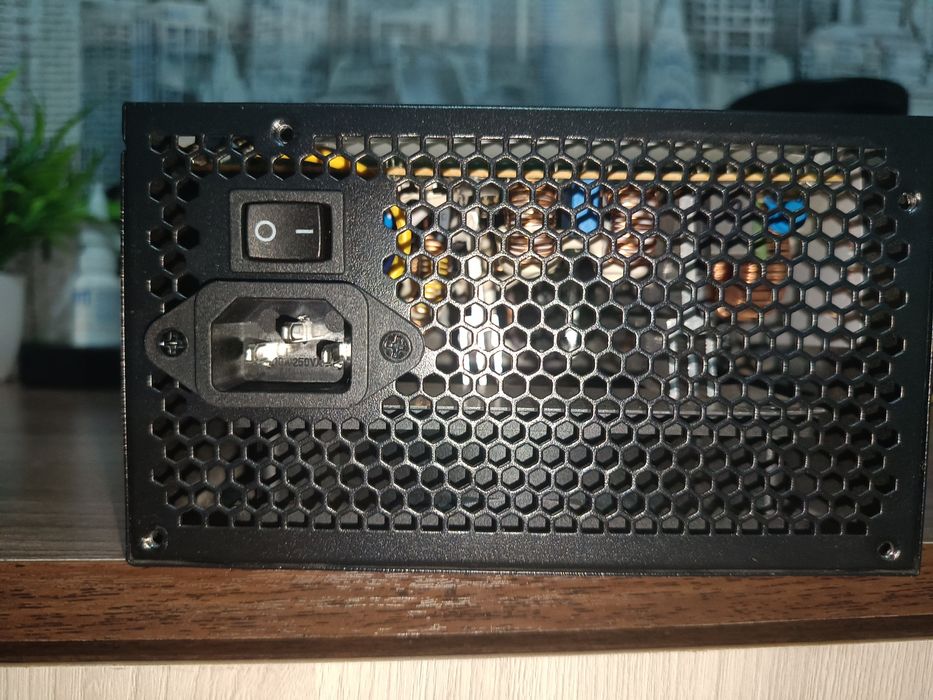 Блок питания AeroCool VX PLUS 700