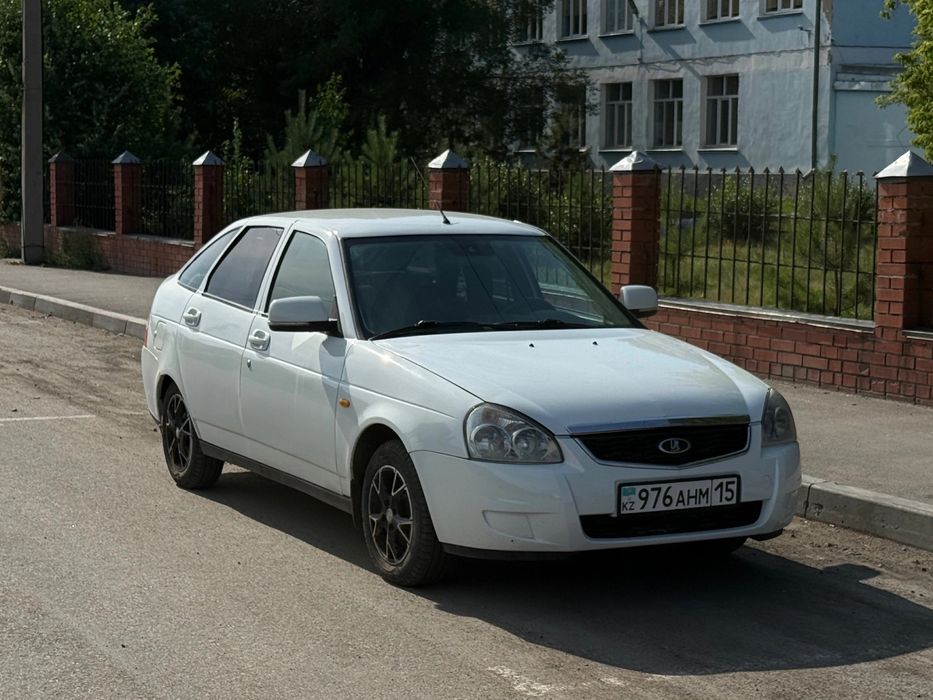 Продам Lada priora 2
