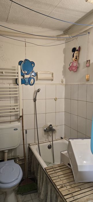 Renovări și amenajări interioare la cheie – apartamente, case, birouri | Instalații sanitare, recompartimentări, design interior | Prețuri corecte