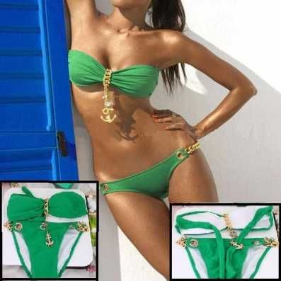 Бански костюми с верижка