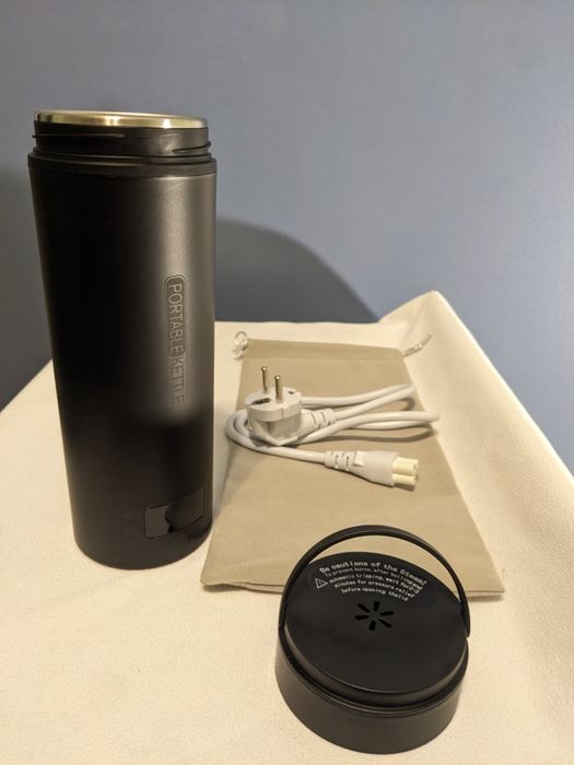 Термос с нагревател SY-618, 220V/300W