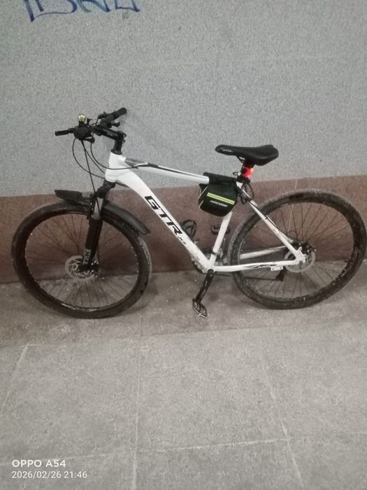 Белого принца GTR