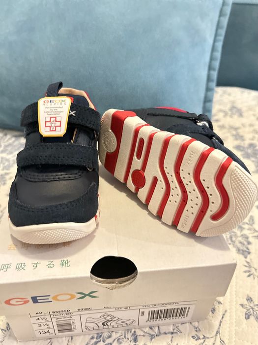 Geox нови естествена кожа, номер 20