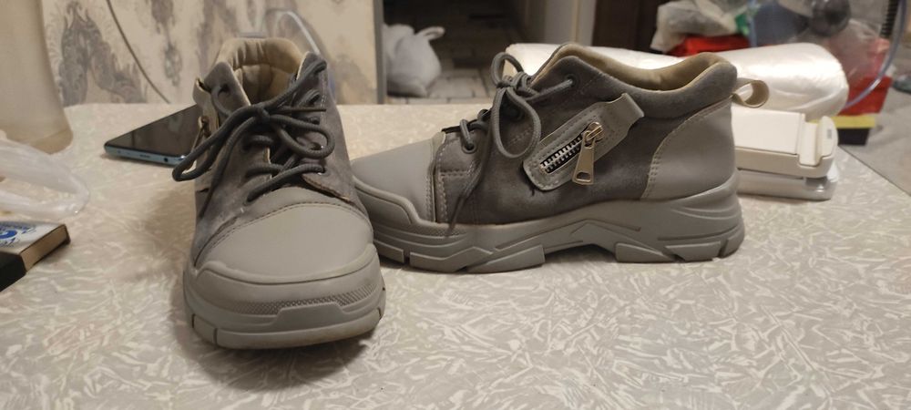 Срочно Разная обувь