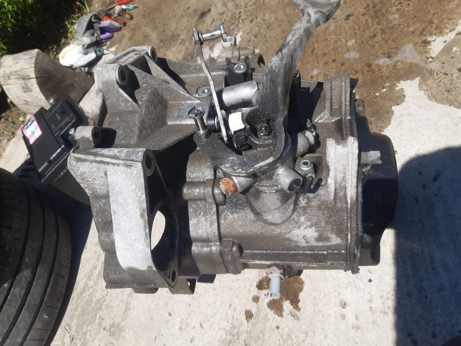 Cutie de viteze volkswagen golf 4 1.6 FSI 110 CP cod cutie GSD