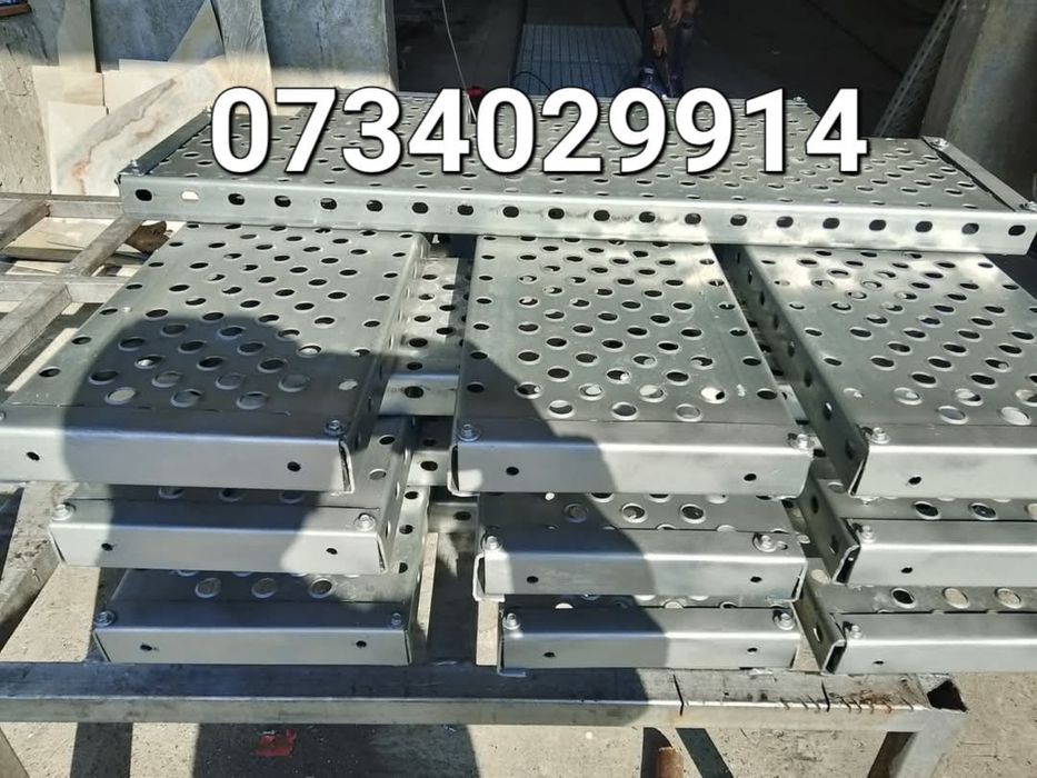 Trepte zincate galvanizate