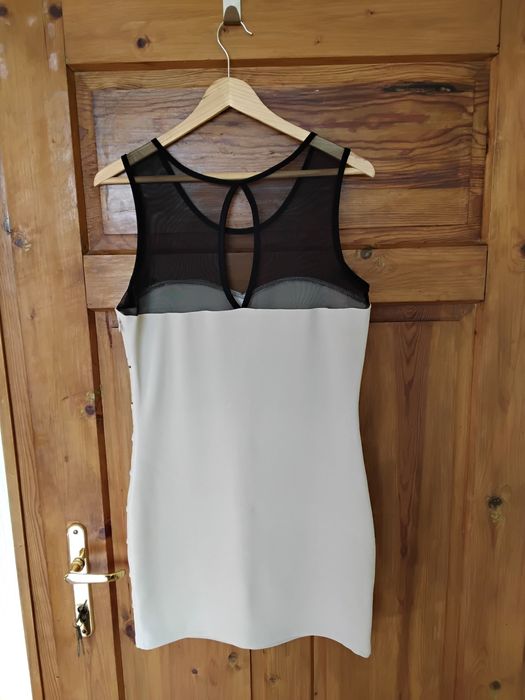 Две Официални рокли