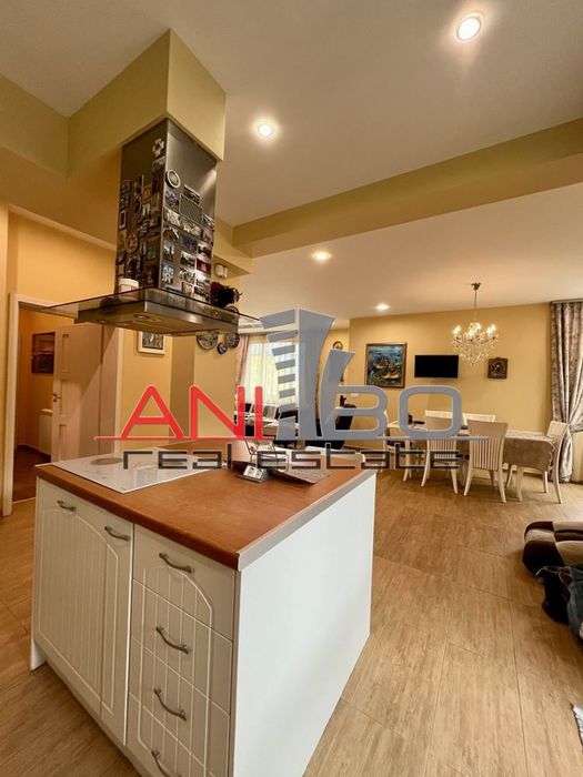 Продава се Къща в с. Панчарево, Област София-град - 330 кв.м за 2879 €/кв.м - Снимка #1