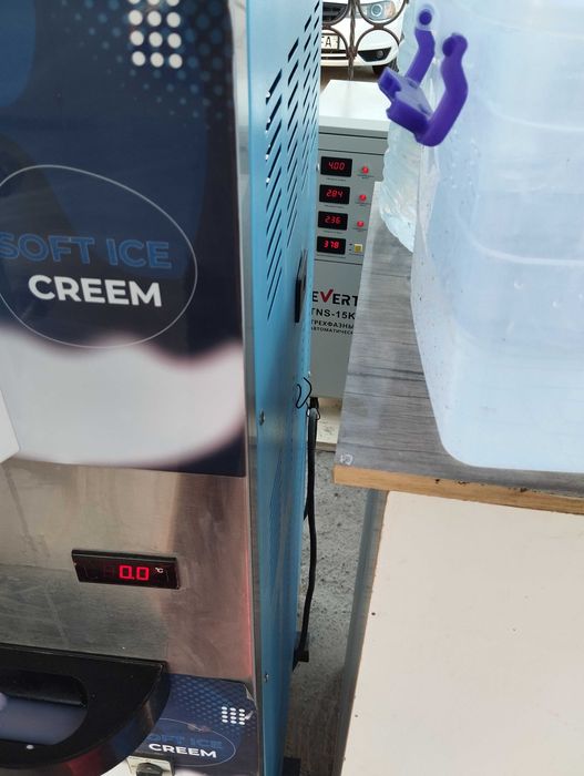 Stablizator 3 faza 15 KVA. EVERT