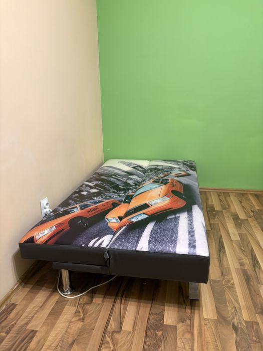 Canapea extensibilă / pat de o persoană – dimensiune mică