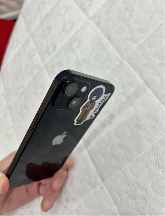 Продам iphone 13 128gb