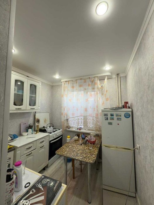 продается 2 ком квартира район Юбиляр