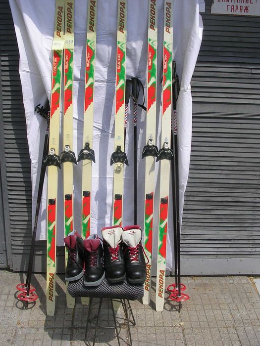 СКИ за бягане 2чф щеки 1чф.обувки