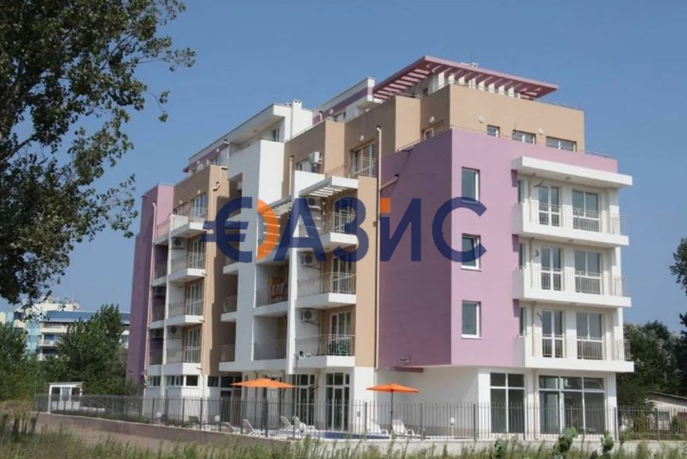 Продава се Двустаен апартамент в к.к. Слънчев бряг - 47 кв.м за 749 €/кв.м - Снимка #14