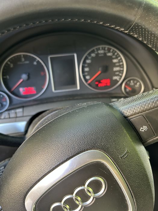 De vanzare audi a4b7