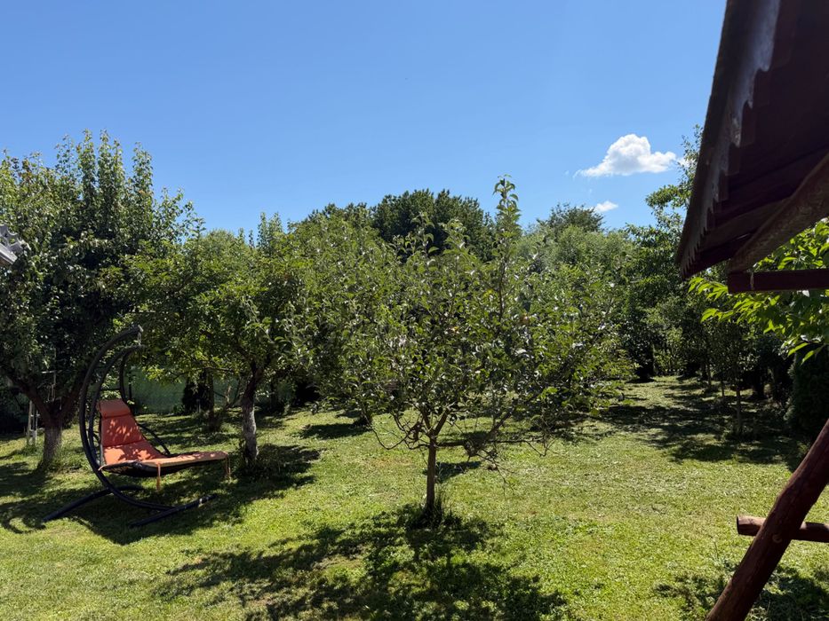 Casă+teren cu deschidere la 3 drumuri asfaltate