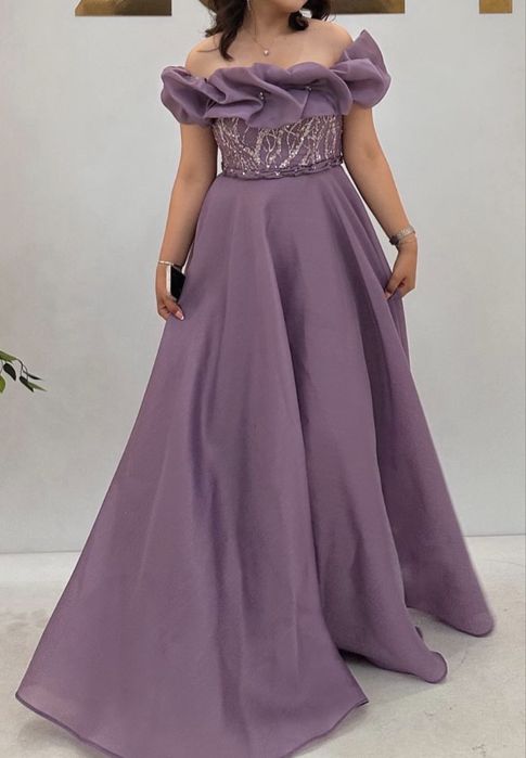 Продажа вечерных платьев