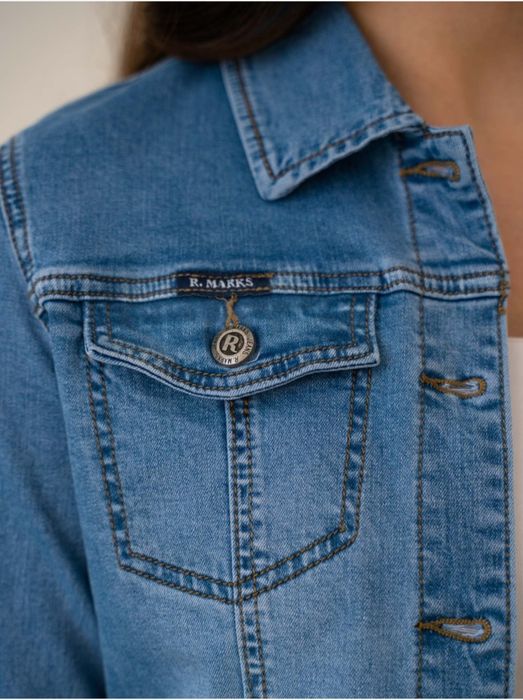 Куртка джинсовая  42-44 рр