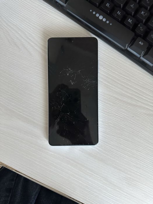 Продам Poco x5 pro 5g