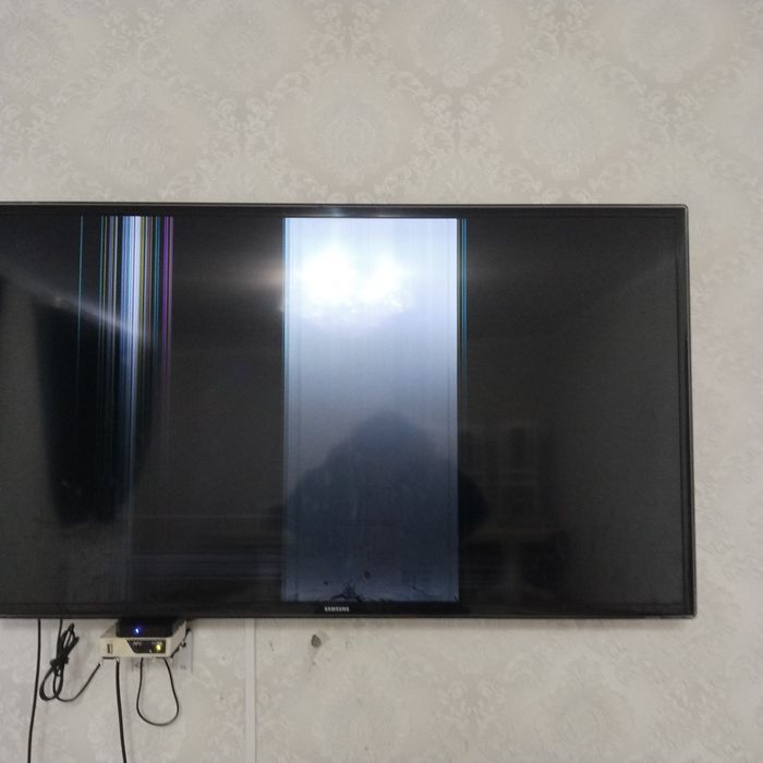 Продам телевизор