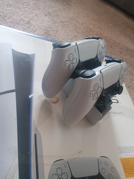 Sony Playstation 5 slim.