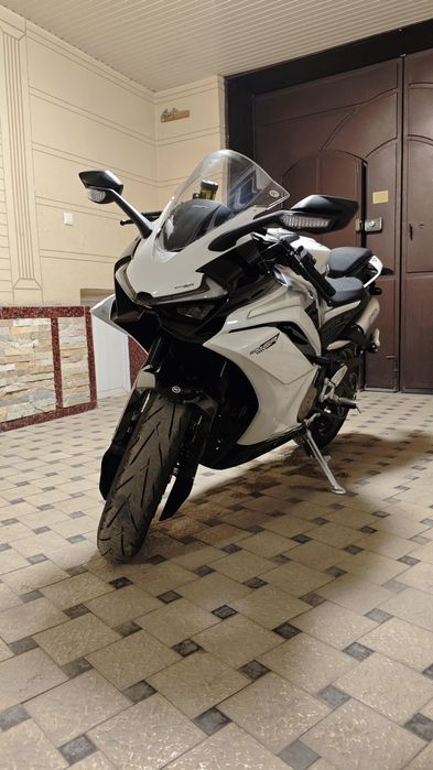 CFMoto 500SR 2026 белый