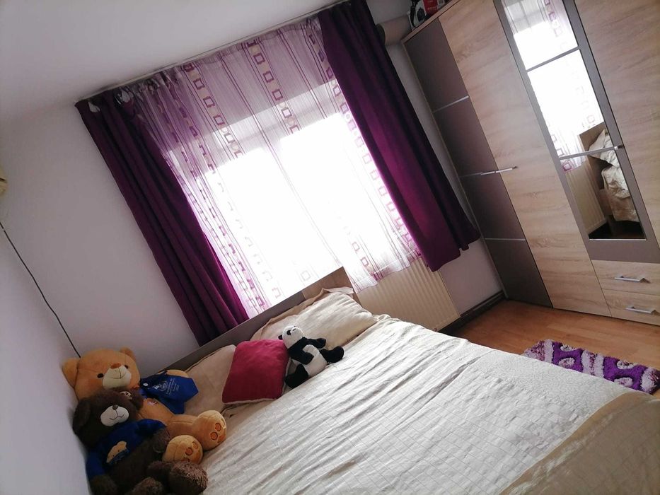De închiriat apartament 3 camere – Târgu Jiu (zona Baza Tubulară)