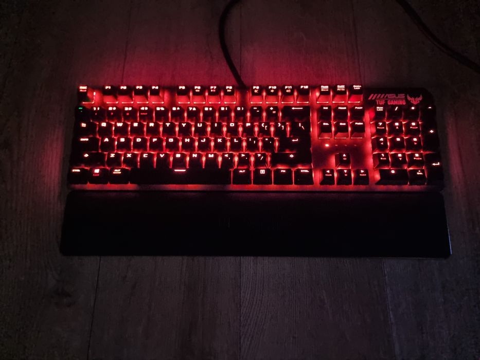 Tastatura gaming  mecanica Asus K3 Aura RGB