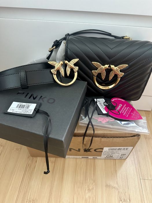 Чисто нови чанта и колан Pinko в черен цвят