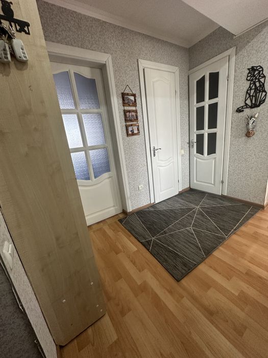 Продается трехкомнатная квартира