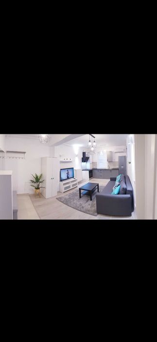 Inchiriez Garsoniera tip Studio Brașov