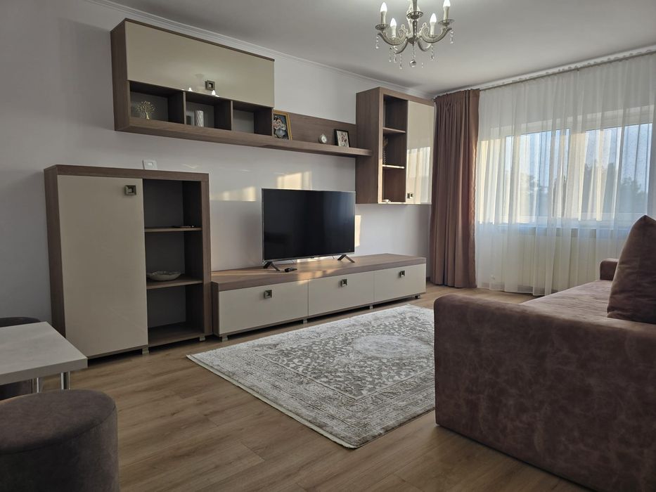 Inchiriez apartament cu 2 Camere si 2 balcoane Zona Dacia - Scoala Spectrum / Termen Lung