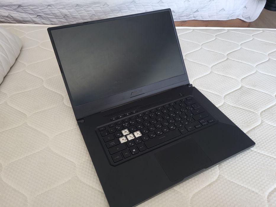 Asus tuf f15 intel core i5 11300H RTX3050 4Gb RAM 24Gb