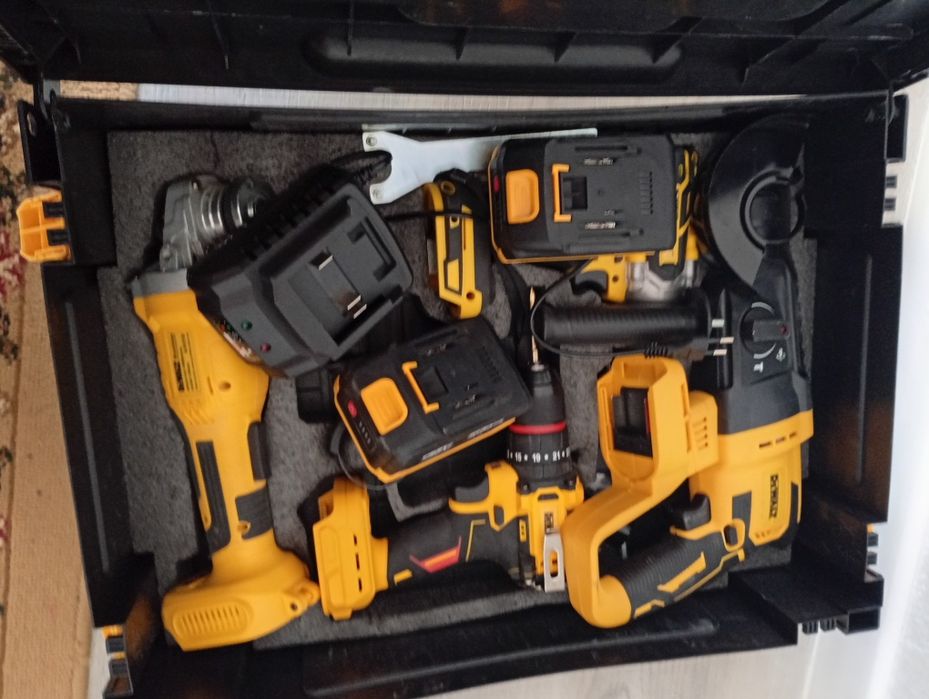 Инструменты для строительства