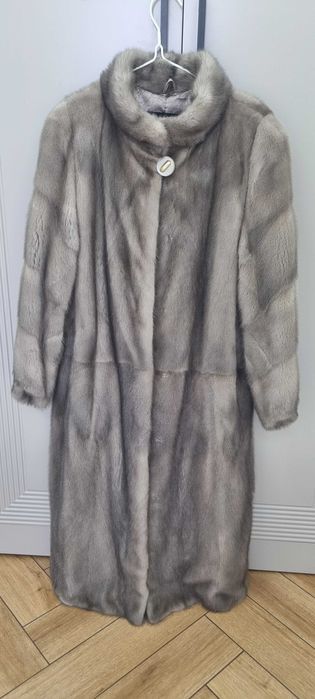 Шуба б/у в хорошем состоянии