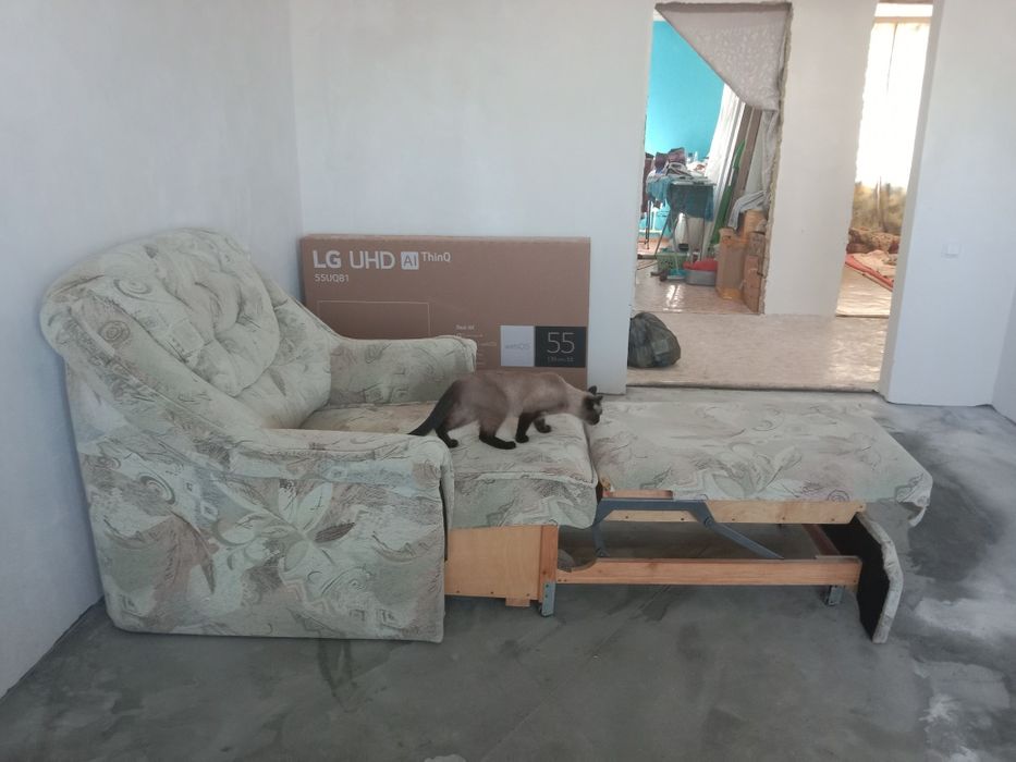 Кресло для гостиной.