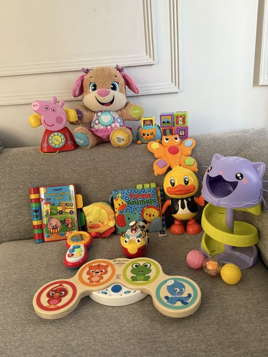 Лот бебешки играчки